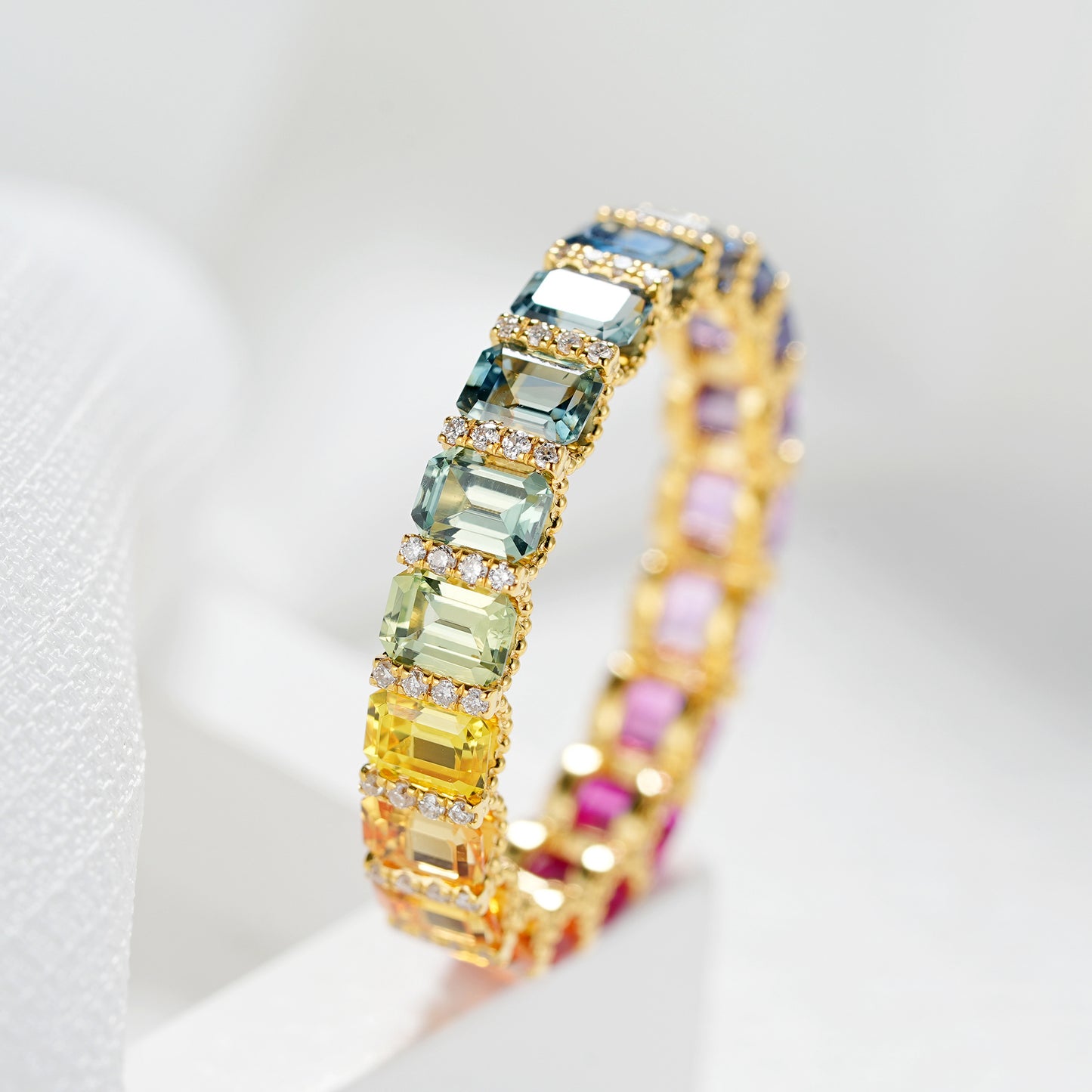 Chroma Diamond Ring