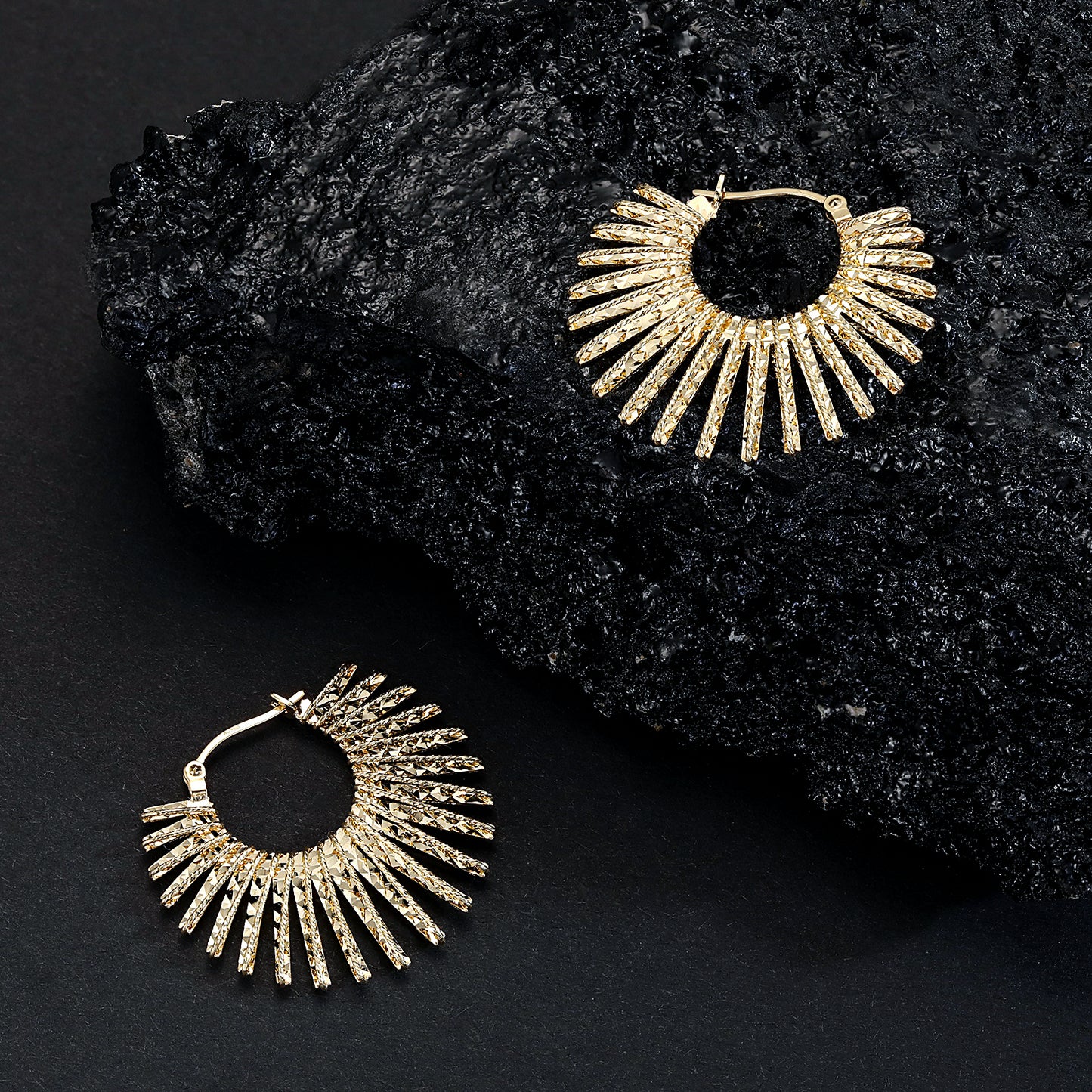 Pavo Earrings