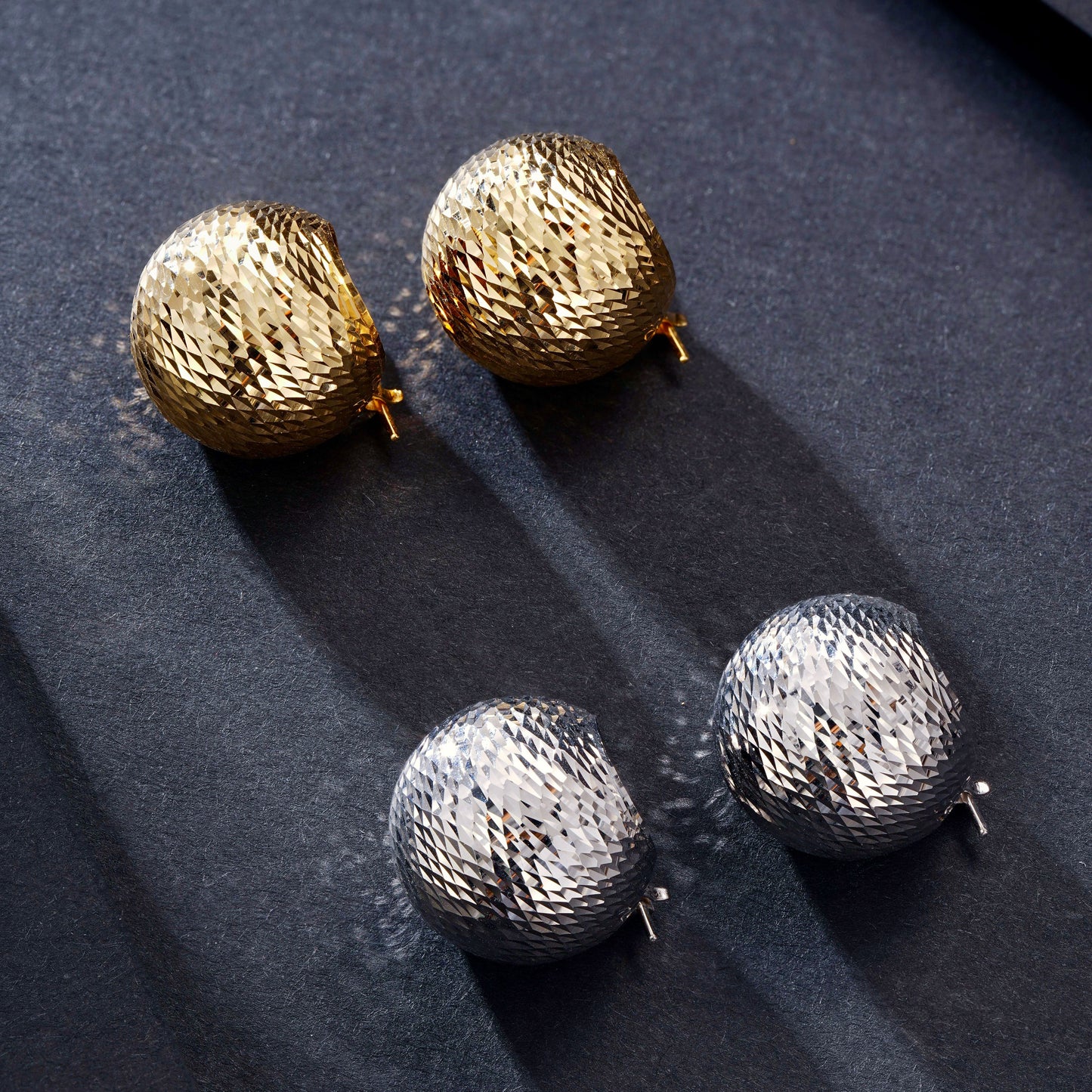 Lune Ball Earrings